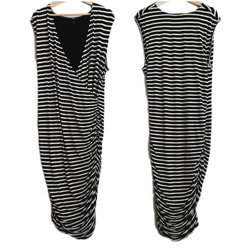 Mossimo Supply Co. Black and White Striped Midi Dress - Picture 1 of 10